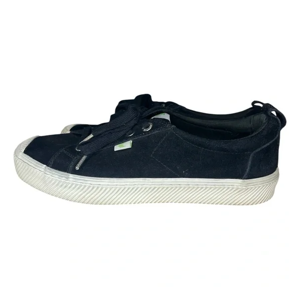 Cariuma OCA low black suede sneakers Sz 8 - Picture 4 of 10